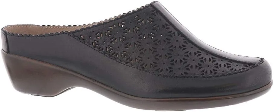 Easy Spirit Dusk Women's Slip On view 2