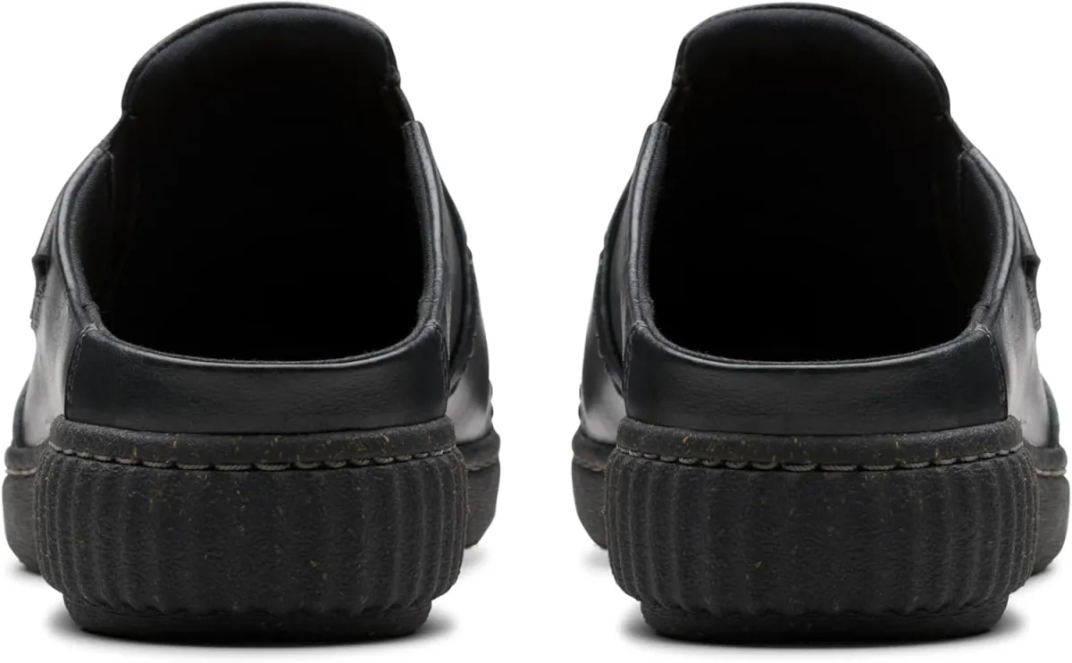 Clarks Women's Caroline Bay Clogs view 6