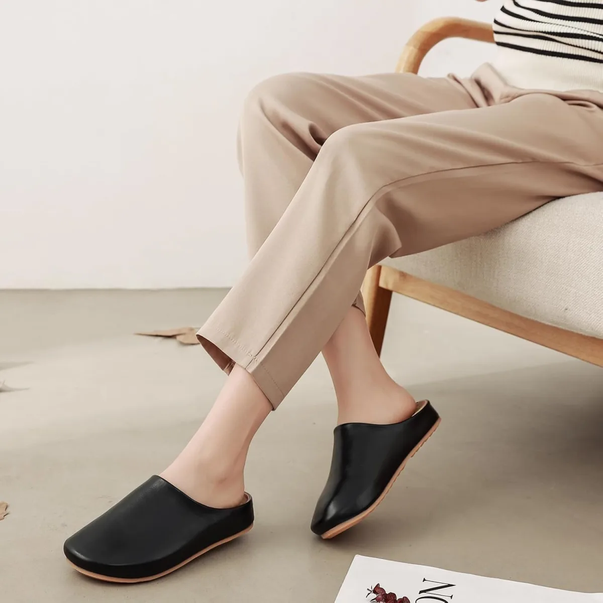 Clogs for Women Leather Women's Mules & Clogs with Soft Footbed Arch Support S view 2