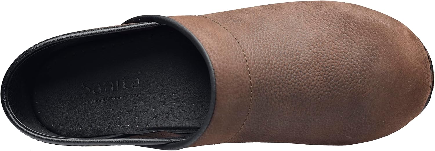 Sanita Women's Professional Oil Closed Leather Clog view 5