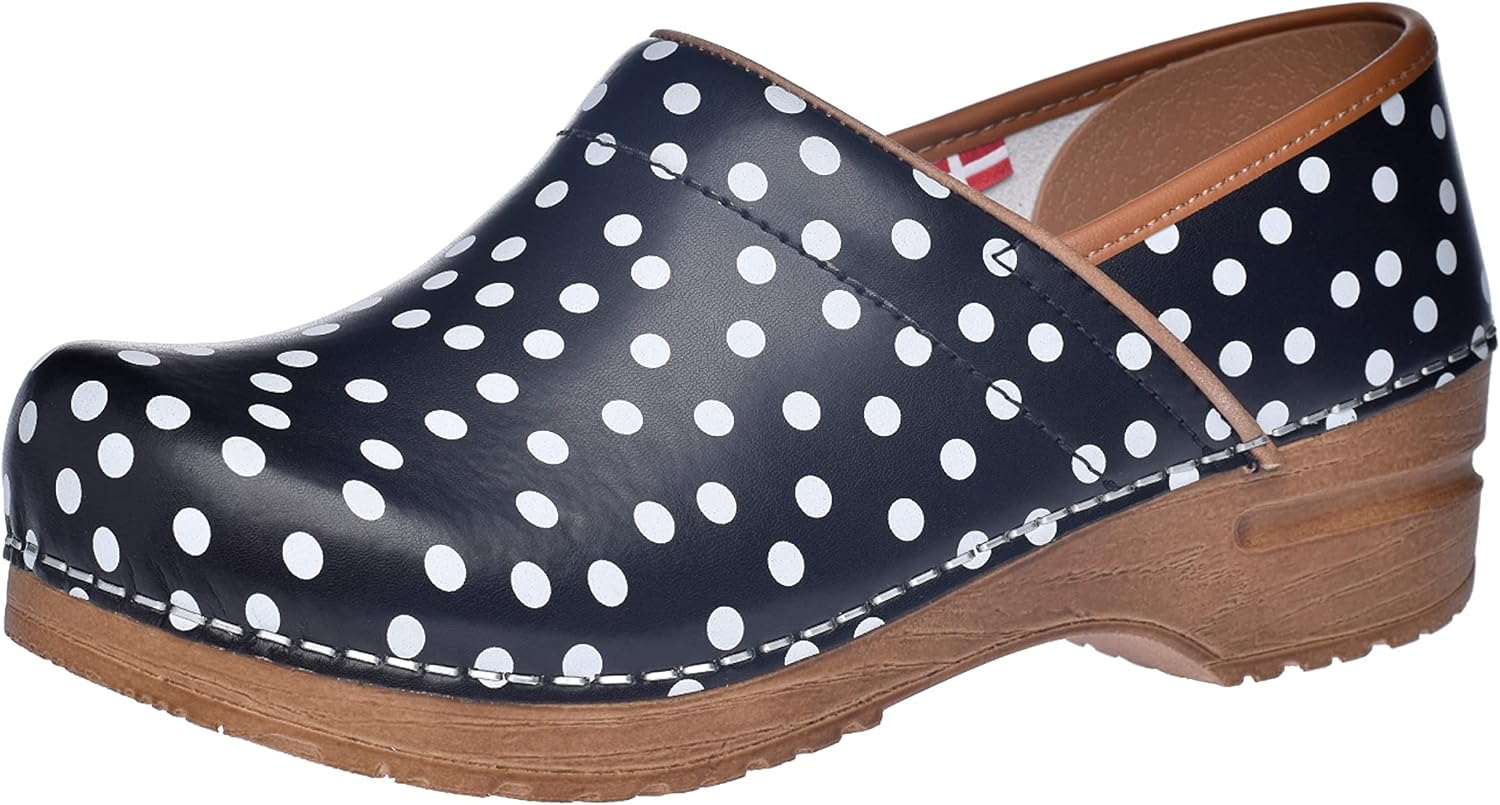 Sanita Professional Festa Closed Clog, Original Handmade Flexible Leather Clog — Genuine Leather clog